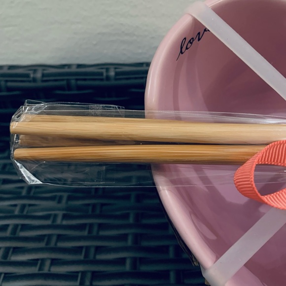 Rae Dunn Heart Bowl Set with Chopsticks • NWT - Picture 3 of 15